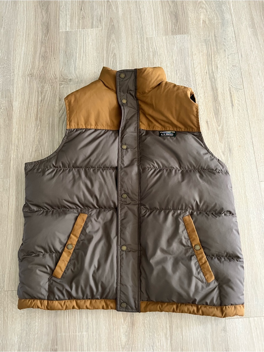 LL Bean Men’s Mountain Classic Down Puffer Vest 80% Down - Size XL